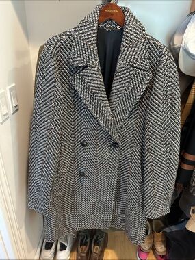 AA Doppiaa Black & White Herringbone Double-Breasted Peacoat
